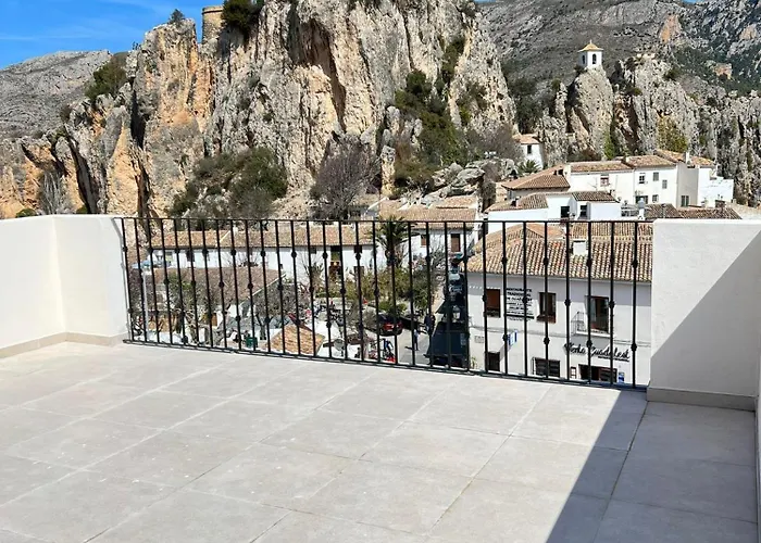 Olcina Apartments